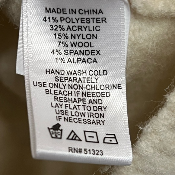 1. State Women's Cream With Pink Floral Accents Crewneck Sweater Size Small - Picture 4 of 5